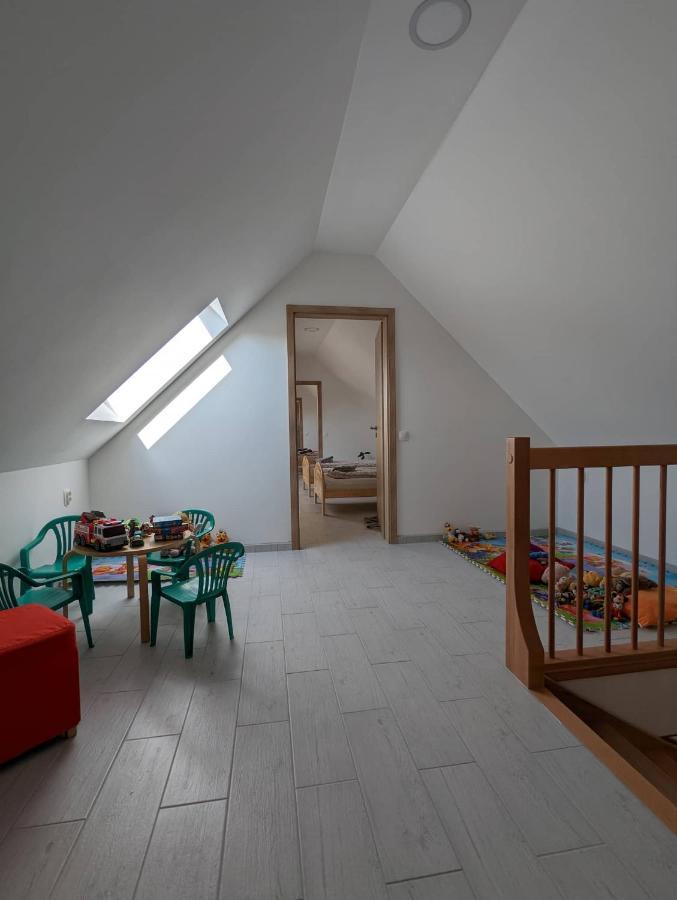 Fazekas Vendeghaz Hotel Balatonkeresztúr Eksteriør billede